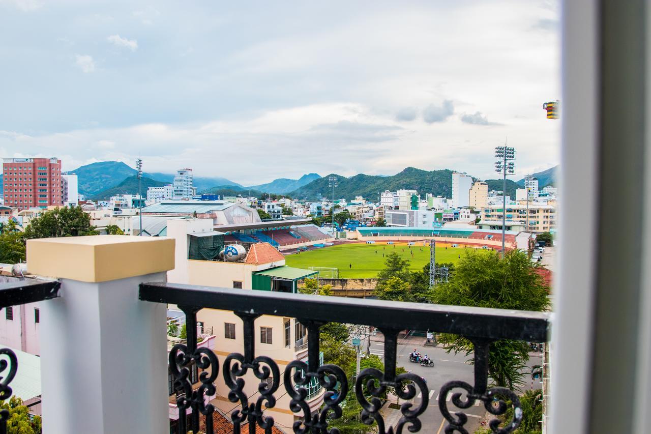 Maika Hotel Nha Trang Eksteriør billede